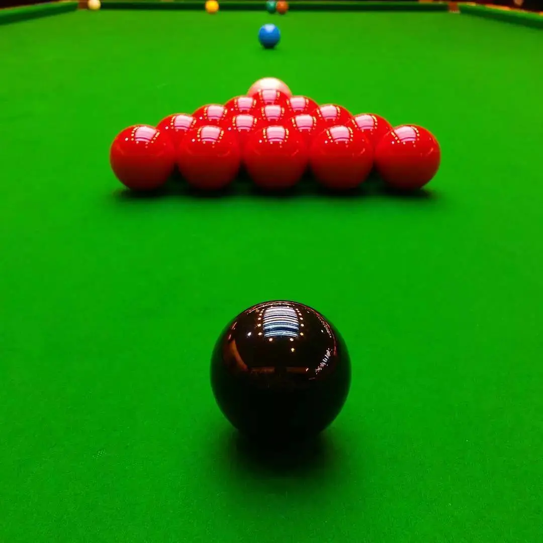 燃爆武汉！艾伦乔伊斯巅峰对决：2023斯诺克公开赛全程回顾与精彩瞬间